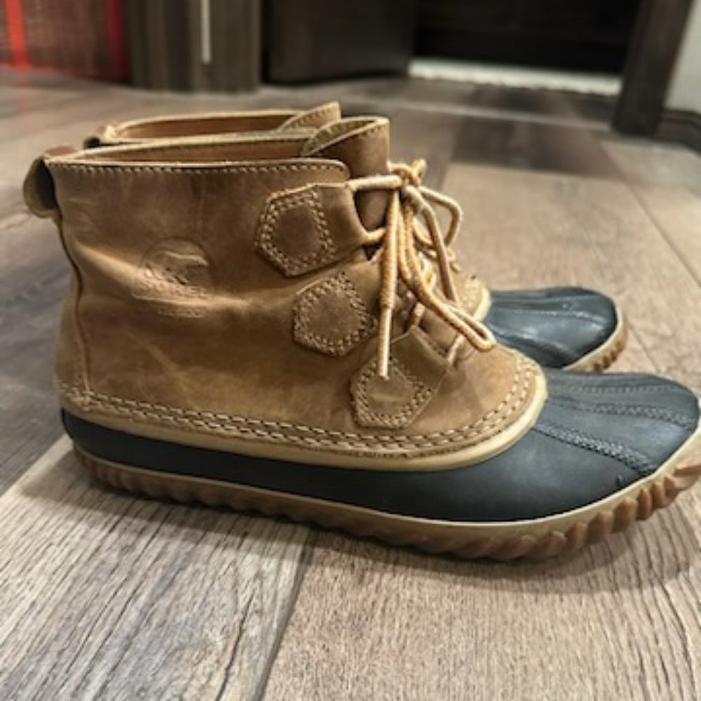 Sorel Boots Size 8 Barely Worn